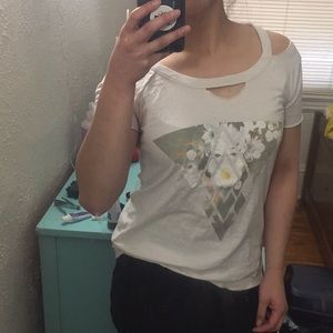 Distressed Chaser tee